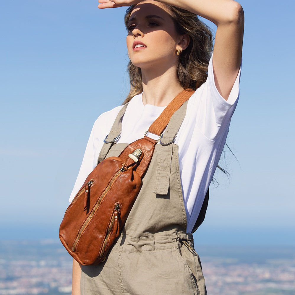 MARCO POLO● Große Leder Bauchtasche für Damen und Herren. Toscany Vintage Leder. Braun-cognac Sacktaschen.com