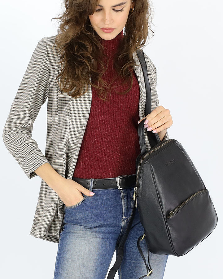 affordable black leather backpack SAN MARCO Urban leather backpack for women