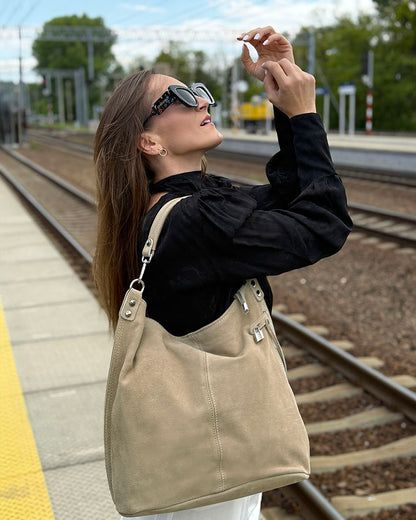 BORANO WILD™ Suede Beuteltasche Hobo für Damen aus italienischem Wildleder