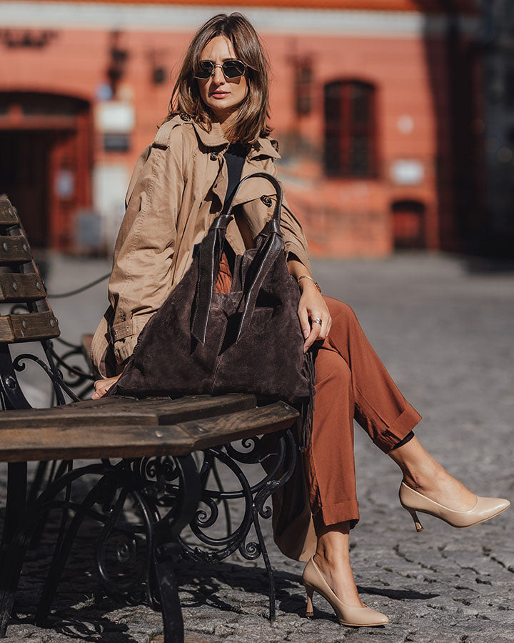 BINOTTO WILD™ Damen Hobo Beuteltasche und Umhängetasche aus italienischem Wildleder