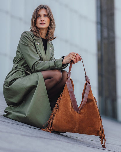 BINOTTO WILD™ Damen Hobo Beuteltasche und Umhängetasche aus italienischem Wildleder