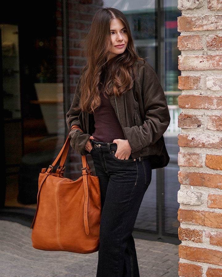 Cognac brown Women's Leather Tote Bag with Adjustable Handles_15 Sacktas.com.com