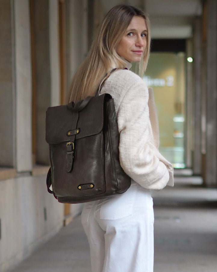 OLDEN● Vintage Rucksack für Damen aus weichem Leder