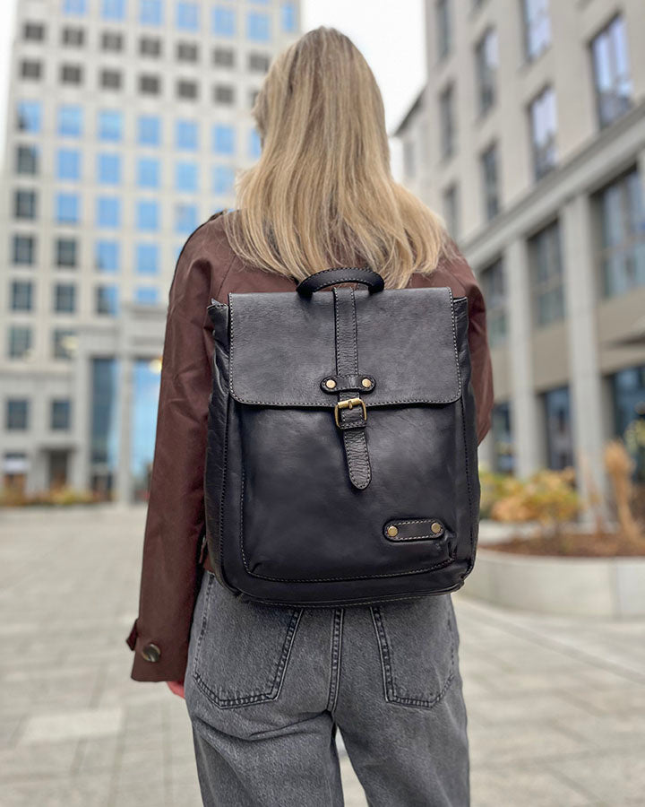 OLDEN● Vintage Rucksack für Damen aus weichem Leder
