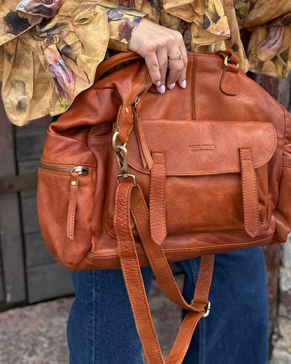 LINA Große Leder Schultertasche Damen Weekender. Vintage Leder Lavada