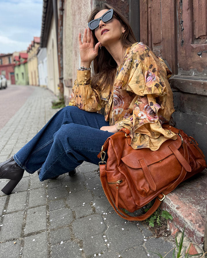 LINA Große Leder Schultertasche Damen Weekender. Vintage Leder Lavada