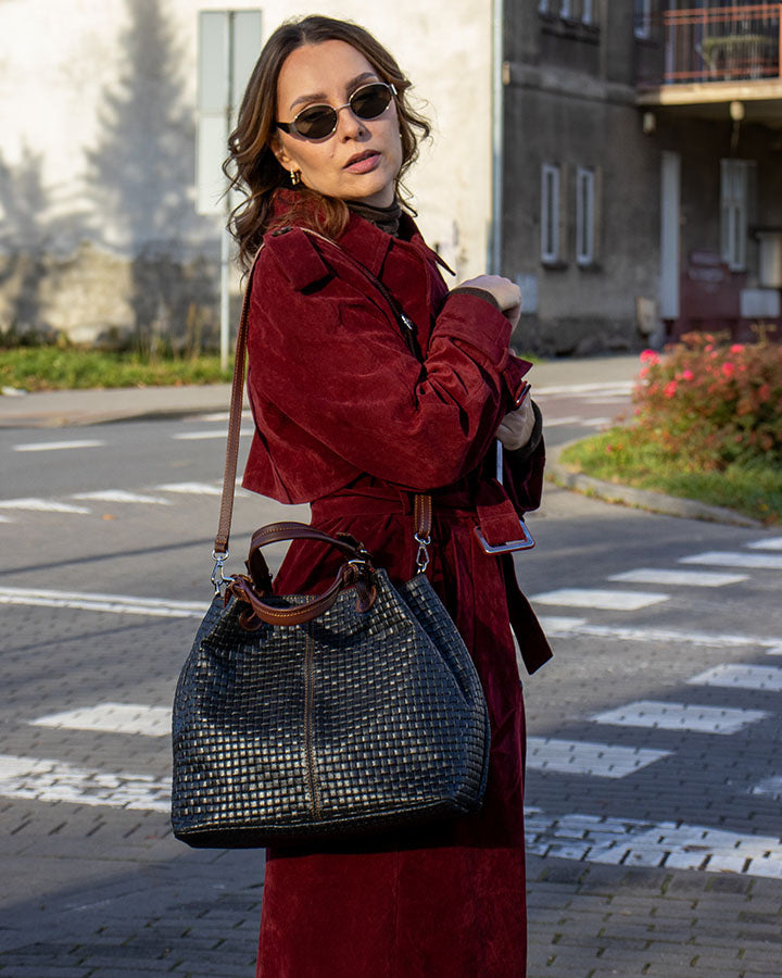 BUCKETBAG™ Damen Leder Beuteltasche mit Flechtprägung.