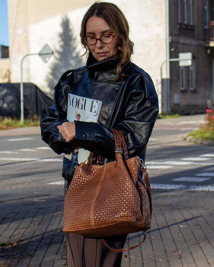 BUCKETBAG™ Damen Leder Beuteltasche mit Flechtprägung.