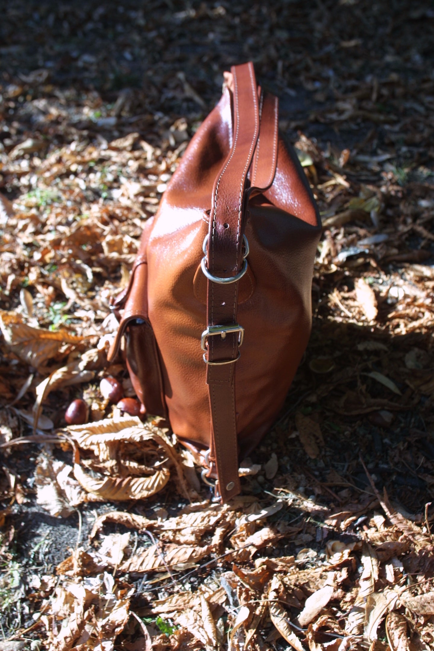 Sac dos femme 2 en 1 en cuir noir ou marron