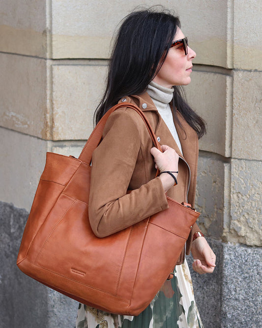 CATANIA. Italian Leather Shopper Bag with Zipper for Women