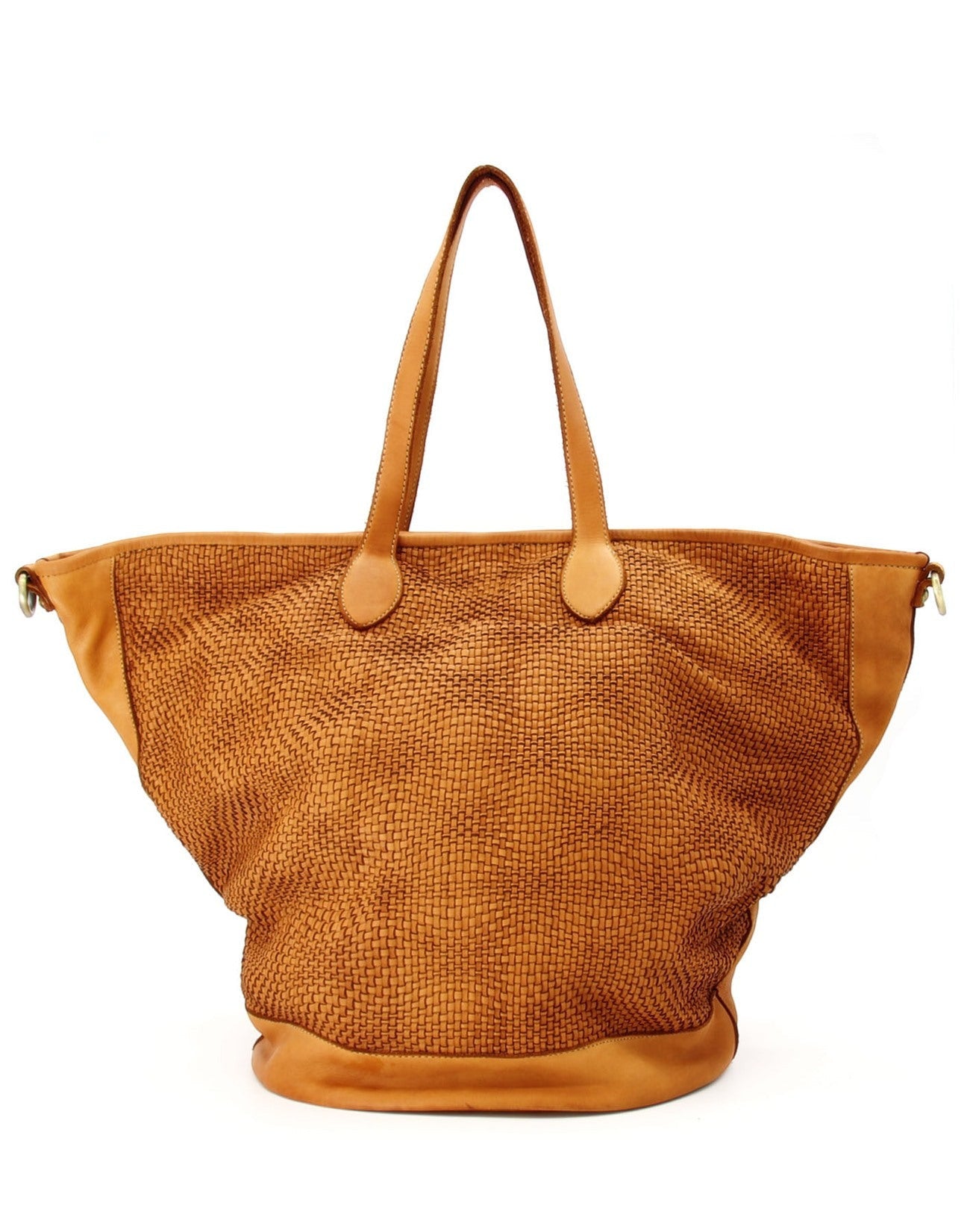 cognac MILANO ● Große Leder Shopper Tasche in Trapezform – Geflochtenes Design & A4 Format Sacktaschen.com