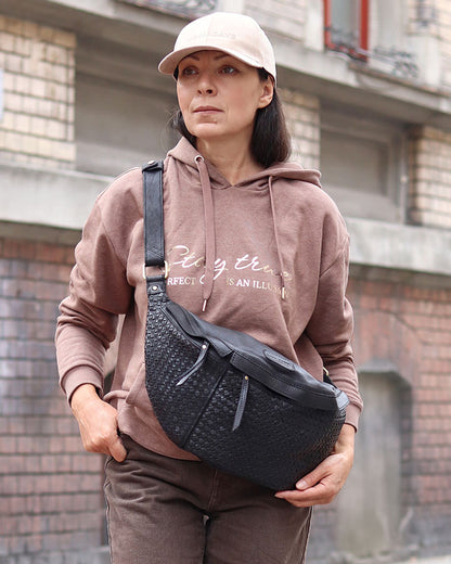 MOND 2 Große Unisex Bauchtasche - Crossbag aus Handgeflochtenes Echtleder m. RV.