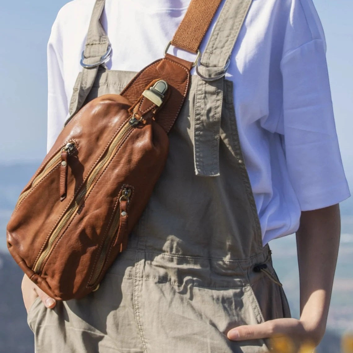 MARCO POLO● Große Leder Bauchtasche für Damen und Herren. Toscany Vintage Leder. Braun-cognac Sacktaschen.com