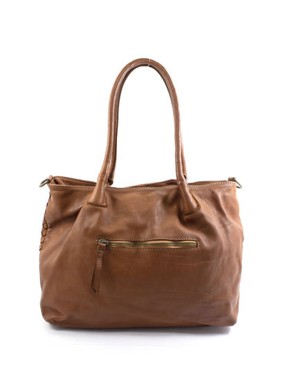 Hochwertige Damen Lederhandtasche geflochten in Cognac von hinten mit sichtbarem Sicherheits Reißverschluss am Hauptfach für A4 Dokumente