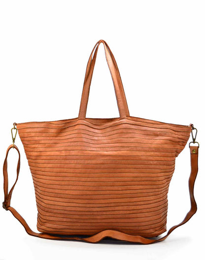 LINARE● Quilted leather handbag tote bag for women with vintage effect. Black & Brown