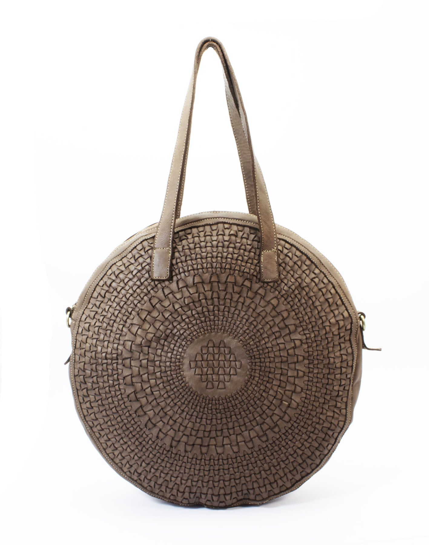 braun ROTUNDA● Ovale Damen-Umhängetasche aus geflochtenem Leder – Wandlungsfähige Eleganz Sacktaschen.com