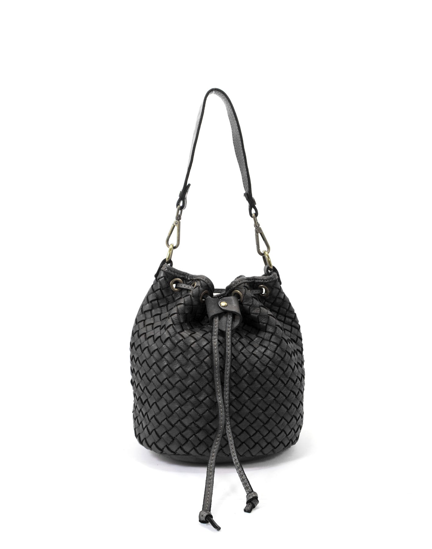 Kleine Leder Eimertasche Damen in Schwarz aus geflochtenem Echtleder mit Magnetverschluss für elegante Business-Casual-Looks