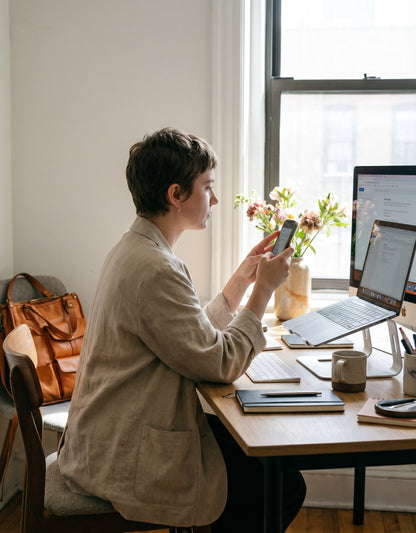 LAVORO™ Leder Arbeitstasche & Umhängetasche – Dein Allrounder für Büro & Alltag Sacktaschen.com