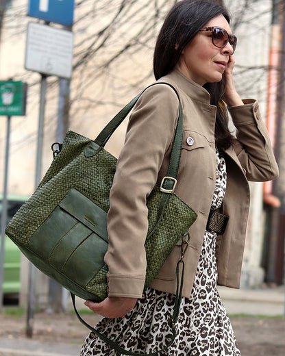 MEDICI. Damen Shopper-Tasche aus geflochtenem Naturleder