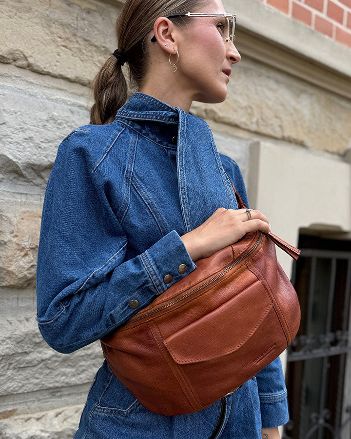 TONALE™ Große Leder Crossbody Nierentasche für Damen XL