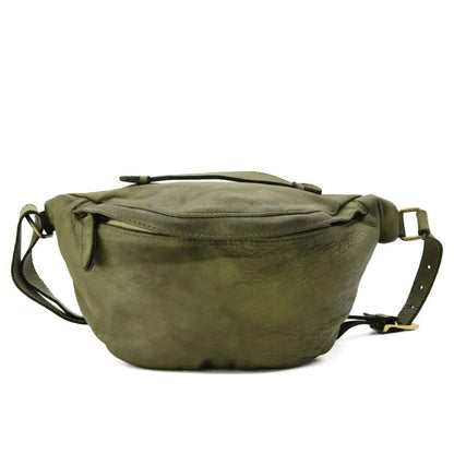Große Leder-Bauchtasche aus grün Naturleder Lavada - Bumbag mit flacher Silhouette für Damen und Herren.
