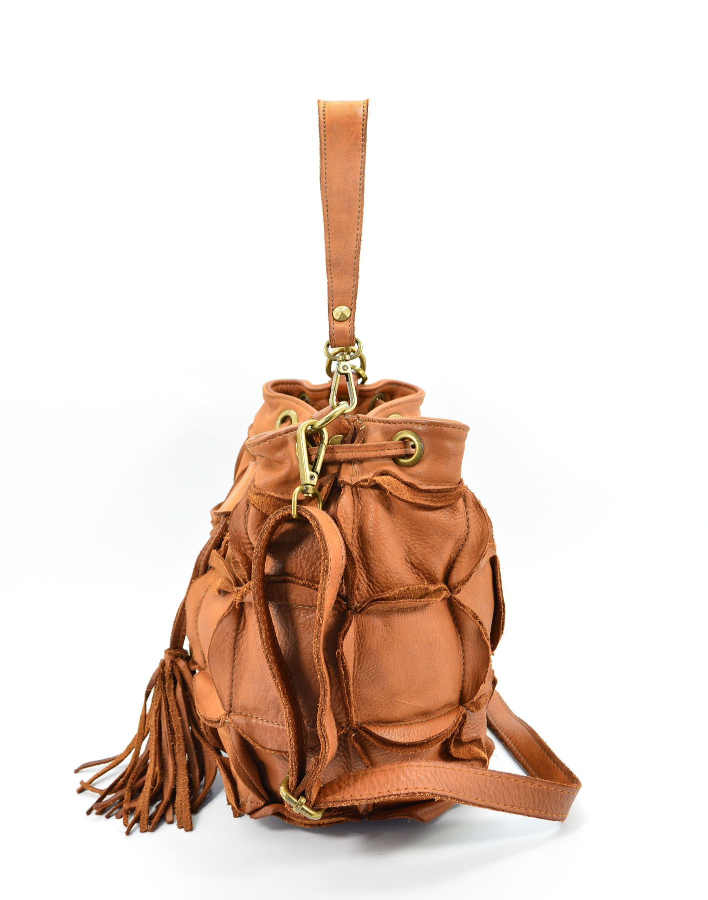 Echtleder Beuteltasche Damen vintage in tiefem cognac braun aus handgearbeitetem Leder mit Kordelzug-Verschluss